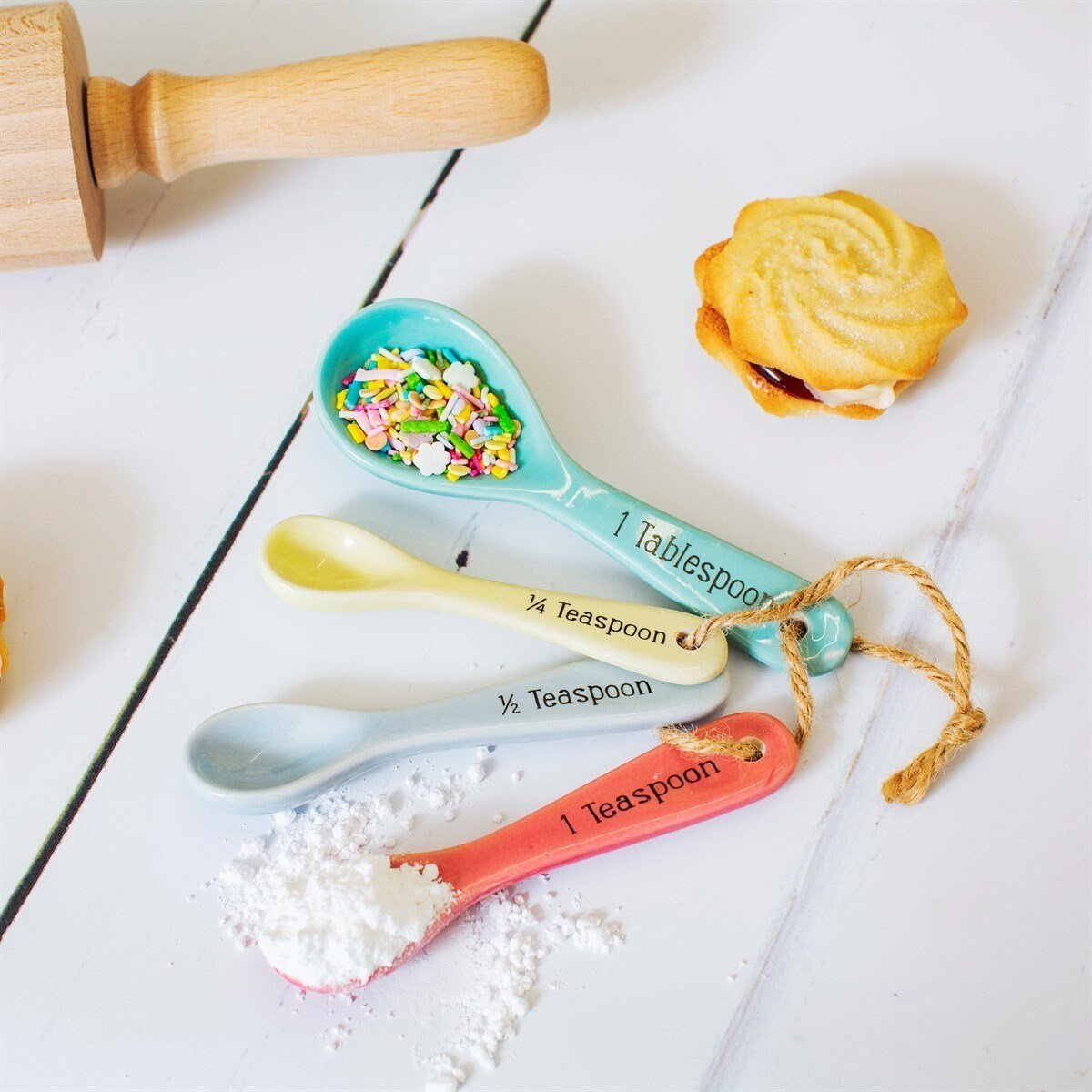 Sass and Belle | Pastel Measuring Spoons