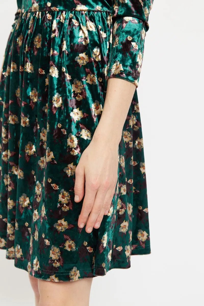 Louche | Annalise V-Neck Velvet Dress -Green