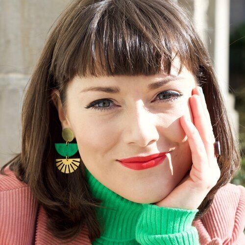 Shock Of Grey | Jenny Fan Earrings - Emerald Green