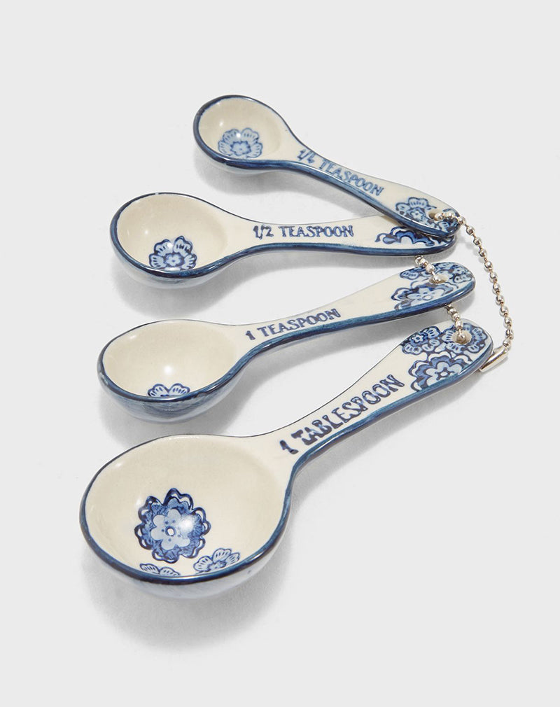 Sass and Belle | Blue Willow Floral Measuring Spoons