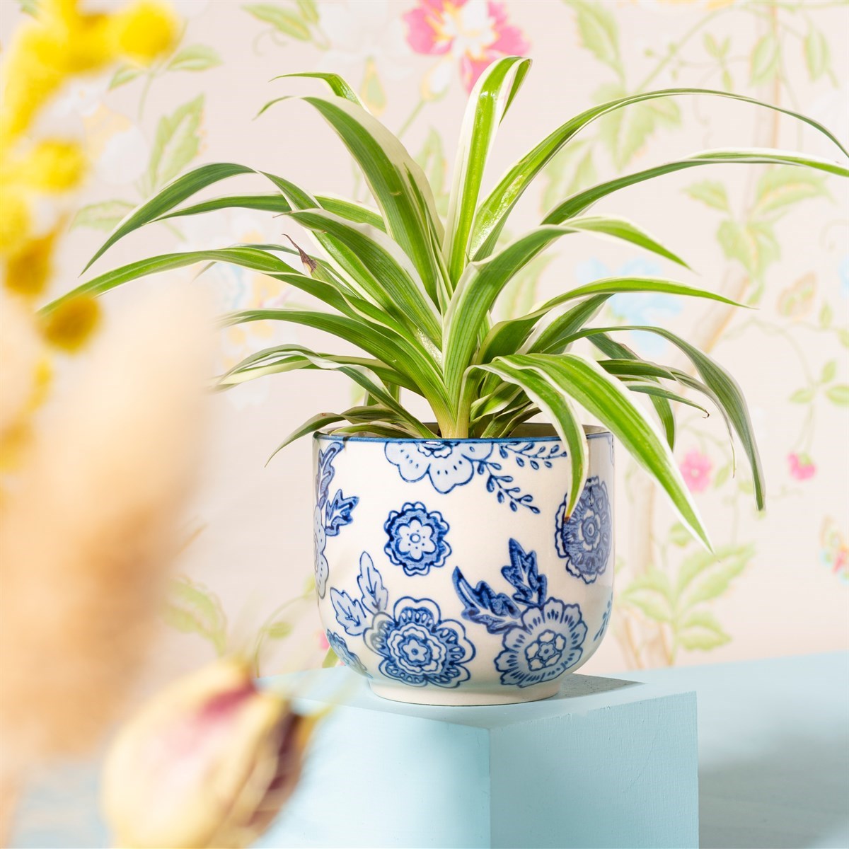 Sass and Belle | Blue Willow Mini Planter