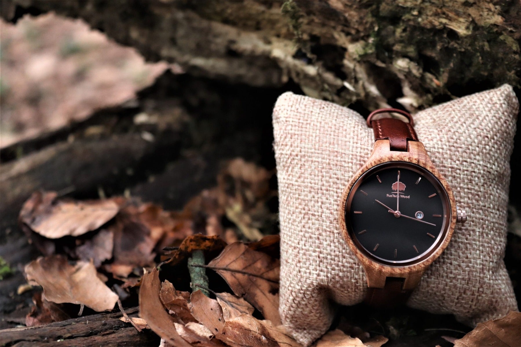 Rustech | Ladies Irish 100% Elm Handmade Wooden Watch
